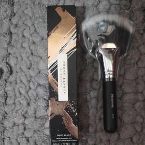 Fenty Beauty Body Sauce with Morphe Fan Brush